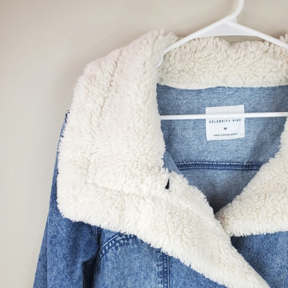 Celebrity Pink Size M Sherpa Button Up Denim Jean Jacket With Pockets - Picture 5 of 13